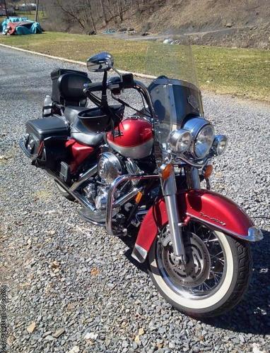 05 Harley rd king and 90 Goldwing wt trailor