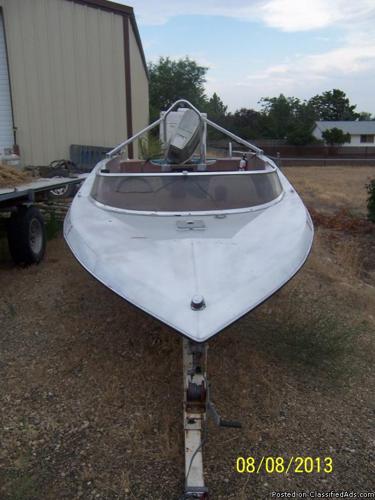 1996 Race boat Suzuki / 95 HORSE POWER / Oil Injected / Outboard Motor