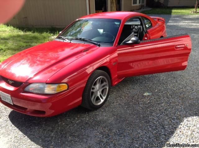 97 Mustang GT, V-8, 4.6 Litre.