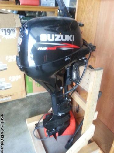 9.9 hp Suzuki 4 stroke (brand new)