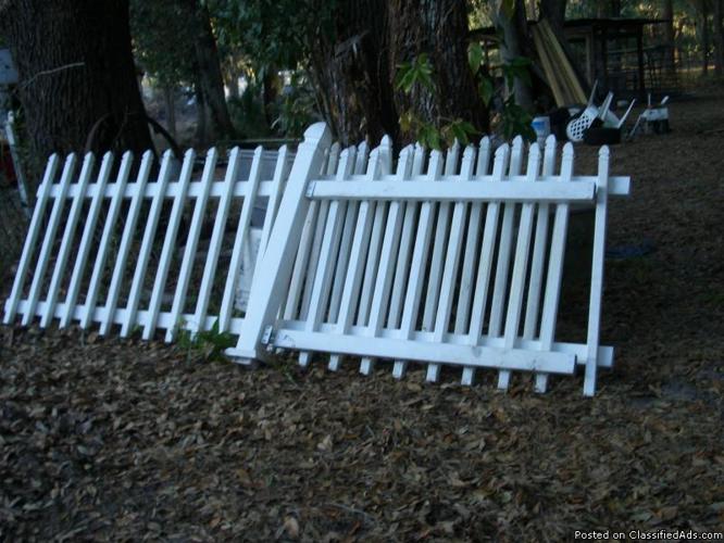 About 16 Feet of PVC Decorative Picket Fence - Price: $25.00
