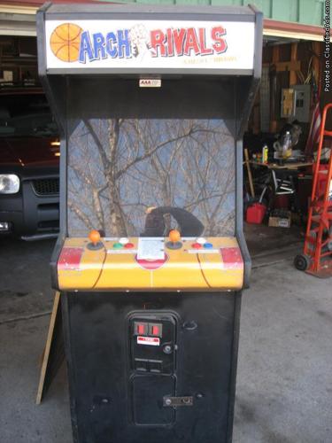 arcade game for sale - Price: 300.00