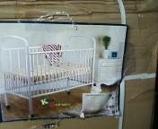 baby crib-toddler bed