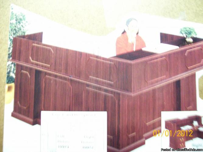 Beautiful furniture for the new Lawyer or another professional! - Price: negoitiable