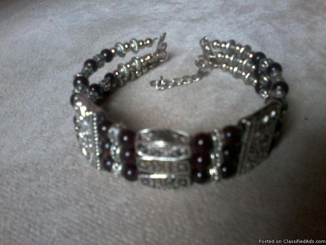 bohemian garnet silver bracelet - Price: 200