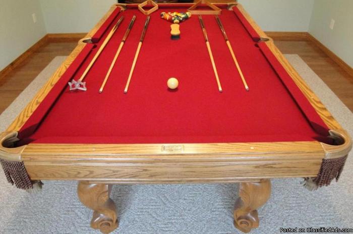 Brunswick 8 ball pool table - Price: $1200.00