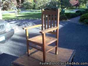 CLASSIC OAK YOUTH CHAIR with arms - Price: 65.00