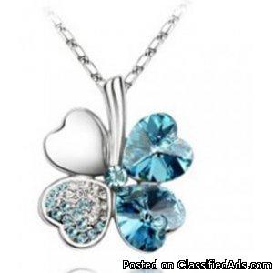 Crystal lucky four-leaf clover necklace