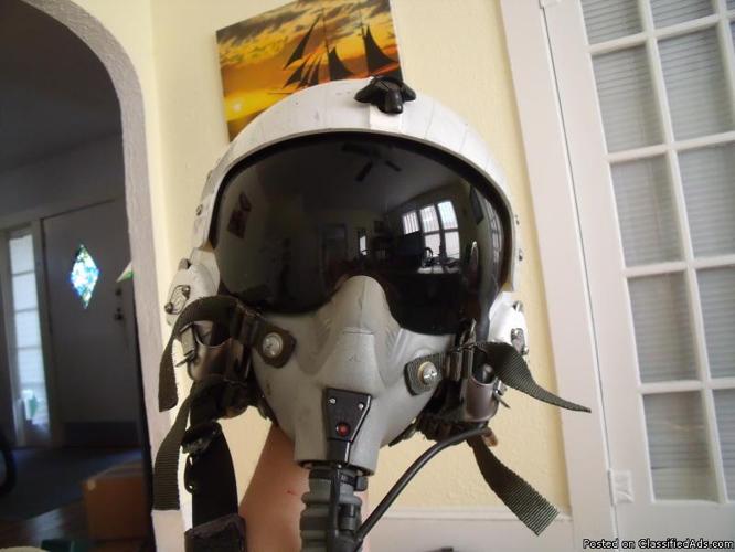 Fighter Pilot Helmet - Price: 350