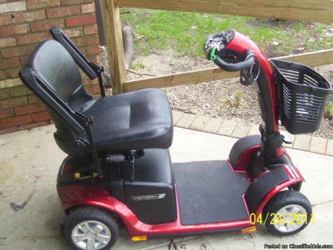 four wheel scooter - Price: 900.00