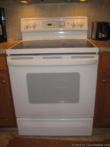 GE SPECTRA ELECTRIC RANGE AND OVEN - Price: $125.00