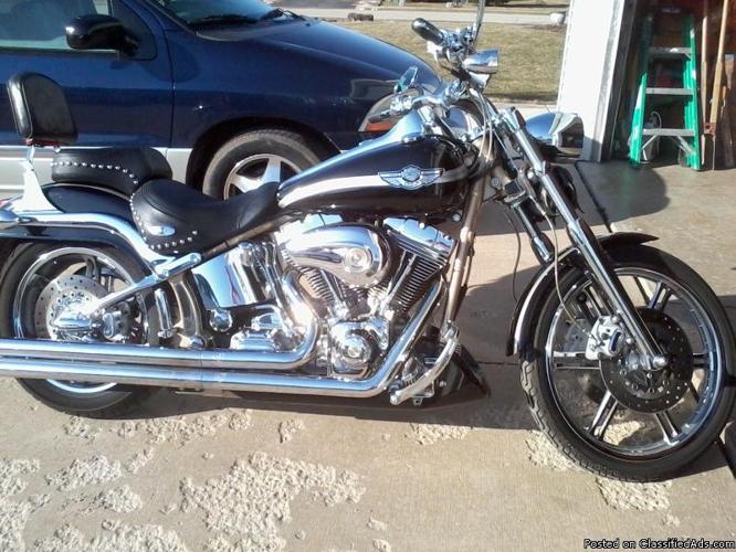 Harley Davidson - Price: 11,500