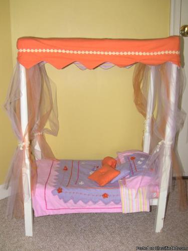 Home made doll bed with bedding & pillows - fits American Girl Dolls - Price: $25