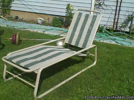 LAWN CHAIR - Price: $ 25.00 obo