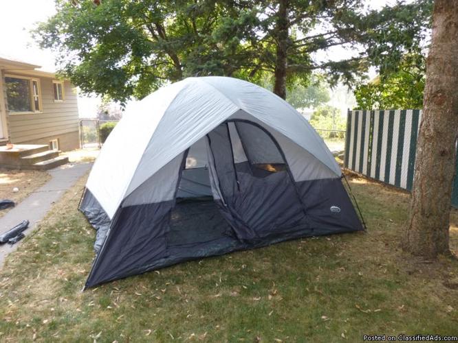 Lightly used 4 person summer tent - Price: $50