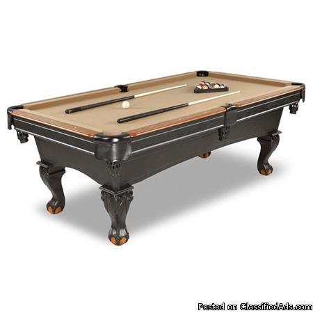 Minnesota Fats Regukation Pool Table with Accesories