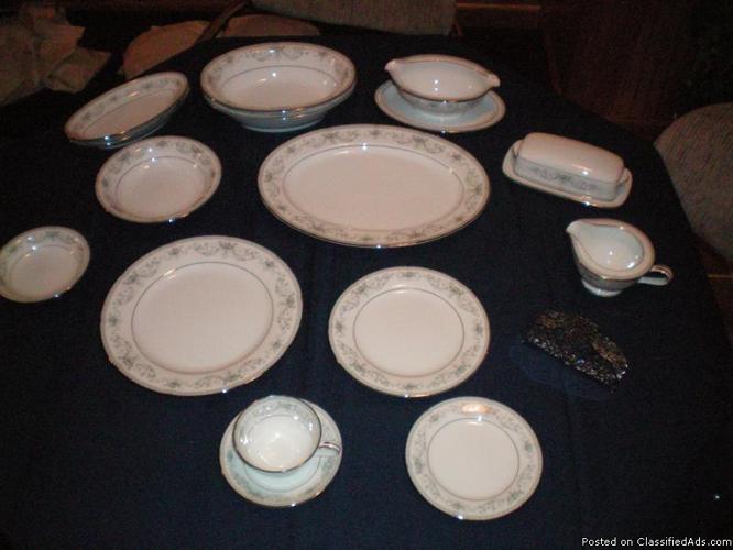 Noritake China, Colburn Pattern for 12 + extra pieces - Price: 175.00 OBO