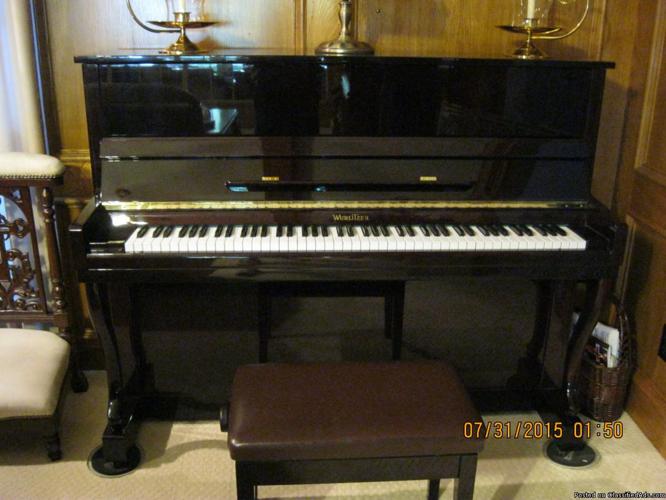 Piano, Wurlitzer upright