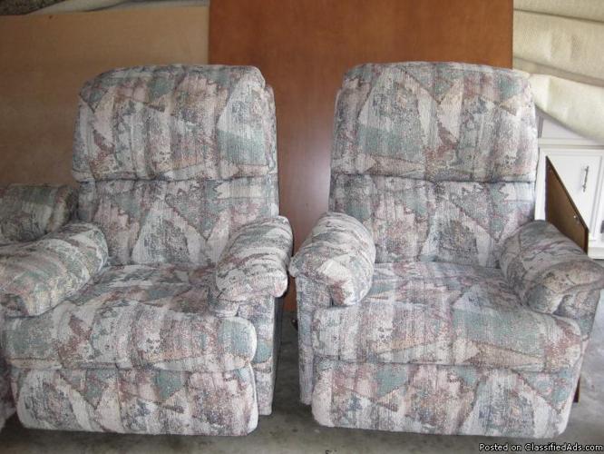 reclining couch and matching chairs - Price: 200.00