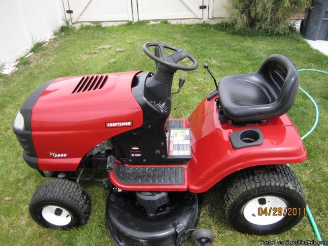 Riding lawn mower Craftsman LT2000 OHV20 - Price: 800.00 OBO