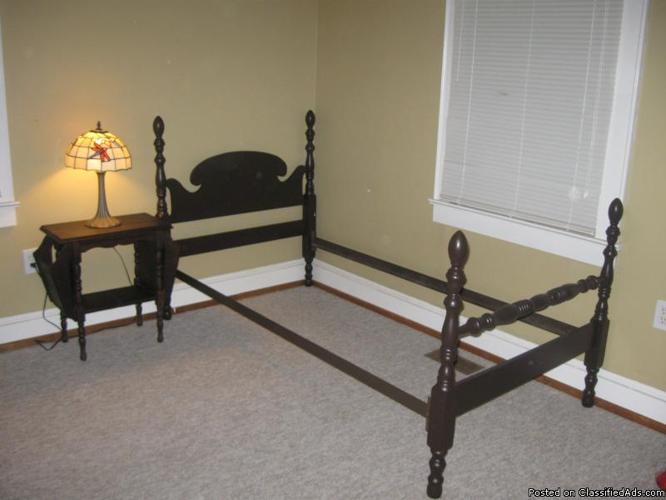 Twin Bed ( Headboard, Footboard, Rails and Boxspring) - Price: $100