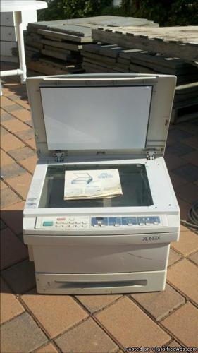 Xerox Copy Machine - Price: 100.00