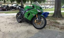 The bike is a '05 Kawasaki Ninja 636 with a quick acceleration kit on it and an after market exhaust. Clean title of course.
**It has 16,000 miles on it.
The following items (see pictures) will come with the bike and are included in the price:
1) Black