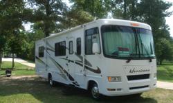 Type: Class A Motorhome
Make: Four Winds
Model: HURRICANE 30Q
Year: 2007
Length: 31
Mileage: 10,500.00
Engine: FORD V10
Fuel: Gas
Generator: Micro Quite 4000w
2007 FOURWINDS HURRICANE 30Q - Like New Condition. ONLY 10,500. !!! Ford V10. Fully self