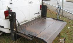Tommy Lift-lift gate for sale
1000 lb capacity
fits 95 GM van but could be modified to fit other
$1000.00 OBO
