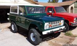 1971 Bronco, 302 V8, Complete&nbsp;6' lift&nbsp;, ProComp 33x12.5 Mud Terrains, Eldebrock prefomer intake&nbsp;with new Eldedrock&nbsp;Carb. dual exhaust with new turbo mufflers. Low end Rv comp cam. Power steering. Power front Disk brakes. New wire