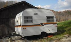 A 1981 CLASSIC VINTAGE SERRO SCOTTY SPORTSMAN CAMPER. 10' IN LENGTH. ALL ORIGINAL. VERY CLEAN AND MAINTAINED. STOVE, FRIG, SINK, DINING TABLE, AC, SLEEPS 4.&nbsp;