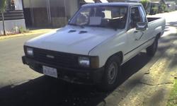 84 toyota pick up automatic extra cab 217kmiles 956 968-3678