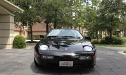 BEAUTIFUL Garage kept Porsche 928 GT 5-speed. This vehicle starts, shifts and runs well. The engine sounds fantastic when it idles as only a 928 can.
The vehicle has NEVER been involved in a car crash. &nbsp;I am not aware of any rust. It runs, drives,