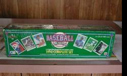 ITEM IS THE 1990 COMPLETE, FACTORY SEALED 800 CARD BASEBALL CARD UPPER DECK SET. CONTAINS ALL 800 CARDS PUT OUT BY UPPER DECK THAT YEAR. ROOKIES AND HALL OF FAME PLAYERS. IS IN MINT CONDITION. NEVER OPENED. STORED IN A SMOKE, LIGHT FREE, TEMP. CONTROLED