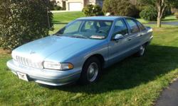 Immaculate Condition 1992 Chevrolet Caprice Classic V8 Super clean inside and outside. NO RUST, RIPS, DINGS INSIDE or OUT. new Battery, new suspension, new tires 79000 hwy miles all in Tennessee No mechanical issues, this car is built to last and has