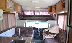 Class C 26 ft Motorhome.&nbsp;&nbsp; Had Ford 460 fuel injection engine with 104k Highway miles.&nbsp; It can sleep up to 10 people.&nbsp; We have made a few changes to fit our family.&nbsp; We have had 2 mattresses customade to fi in this.&nbsp; 2 Can