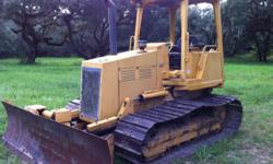 One owner very well maintained 1996 Cat D4C Dozer complete w/ orops cab, 75% - 80% bottom & 7,055 hrs. This
unit fires right up & runs well. The unit is tight & dry. All functions of 6 way blade work well & trans also works great.
This unit has the wide