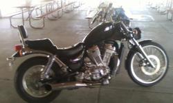 1995 motorcycle suzuki intuder 800cc good tires and battery ready to ride brought new in 1995 need to sale