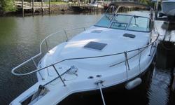 1997, 29' SEA RAY 290 SUNDANCER - Asking $24,900 (Make Offer)
VESSEL WALK-THROUGH: KEEPING IT REEL offers all of the amenities of home while at sea thanks to her well laid out interior design. She sleeps six, two in the forward stateroom, two in the aft