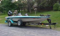 19FT. Bass Boat with 200 hp. Mercury Optamax motor With Stainless steel prop DUEL CONSOLE, HYDRAULIC STEERING ,DUEL LIVE WELLS, 70LB THRUST MOTORGUIDE ELECTRIC MOTOR., 3 BANK CHARGER ALSO A CHARGE WHILE YOU RUN ALSO BOAT COVER & MOTOR COVER , 1 FOLDING