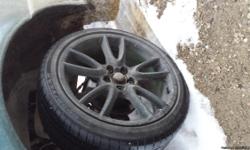 Rims and tires front two are 245/45/19 the two rears are 255/55/19 about 50% tread left on them good tires nice rims