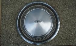 &nbsp;
ONE VINTAGE USED 1972 OLDSMOBILE DELTA 88
15" HUBCAP/WHEEL COVER,SMALL DENT (SEE PHOTOS)
&nbsp;
IF THIS IS NOT WHAT YOU ARE LOOKING FOR BUT YOU ARE IN NEED OF A DIFFERENT&nbsp;HUBCAP/WHEEL COVER&nbsp;CONTACT ME,I HAVE MANY USED DIFFERENT