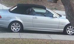 Make me an offer!!!!!! 2000 BMW 323Ci POWER CONVERTIBLE Titanium Silver Metallic 136,000 miles, 5 speed manual transmission, Black Leather Interior Wood Trim AM/FM/CD Player Radio System Audio and Cruise Control Wheel Controls Automatic Climate Control