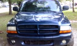 DODGE DURANGO SLT 2000 V8 318 AUTO TRANS 3RD ROW SEATING HAS BEEN TOOK REAL GOOD CARE OF HAS NEW TIRES &nbsp;WILL MAKE GREAT RIDE FOR TEENAGER OR FAMILY&nbsp;
