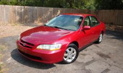 Great 2000 Honda Accord , automatic , very clean in and out , drives great , power windows , power locks , electric mirrors , cold a/c , factory wheels and much more.
One year warranty on the transmission .
Only 119 K miles. ( Low mileage )
I am a dealer