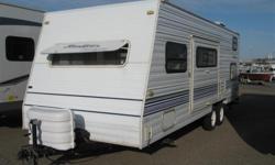 Sleep 6 or so.
Good shape. Pretty clean.
Call me or email me with questions.
Click Here For more information
Find more used Family Trailers Here