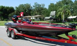 BOAT:&nbsp;&nbsp;(TJZ1P376J800) 2000 TRITON TR-21 20.6' BASS&nbsp;Boat.&nbsp; Color is Red/Black/Silver Metallic - Very Sharp looking! Extremely well built Bass&nbsp;Boat&nbsp;- Top of the Line.&nbsp; The&nbsp;boat&nbsp;is completely solid inside and