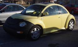 Volkswagen New Beetle GLS 2.0 Automatic Yellow 151000 4-Cylinder L4, 2.0L (1984 cc)2000 Hatchback Liberty Motorcars FW 260-450-3744
6809 Elzey St. Fort Wayne, IN 46809 260-450-3744