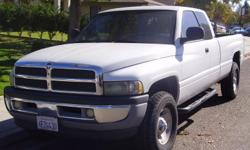 2001 Dodge Ram 1500SLT 4x4 Long Bed, 5.9L, Clean Title in hand, no accidents, runs but won't move, suspect Transmission.
A/C, AM/FM/CD, Power Windows, Locks, Tilt, CC, Great work truck bed liner, lumber rack also available, good tires&nbsp;planned on