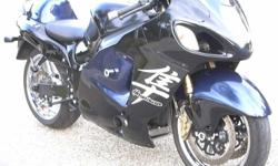 2001 Suzuki Hayabusa CUSTOM TURBO CHARGED motorcycle. Clean title, never down, always garaged, just built less than 1000 miles ago (including complete engine rebuild when turbo installed), less than 17k total miles. Bike has custom blue and black paint,